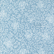 Load image into Gallery viewer, Shoreline - Breeze Floral - Light Blue
