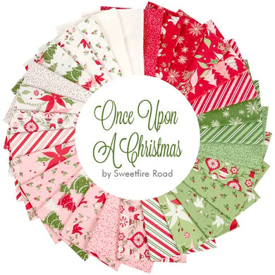 Once Upon a Christmas - Fat Quarter Bundle – 29 pieces + Panel