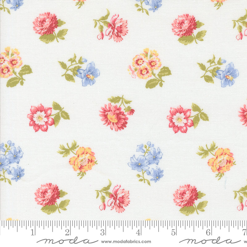 Memory Lane - Floral Field - Off White