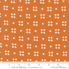 Simply Cozy - Dots Pumpkin