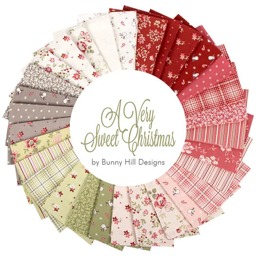 A Very Sweet Christmas Fat Quarter Bundle - 30 pieces