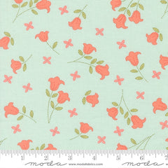 Sunbonnet - Blooms in Pale Blue