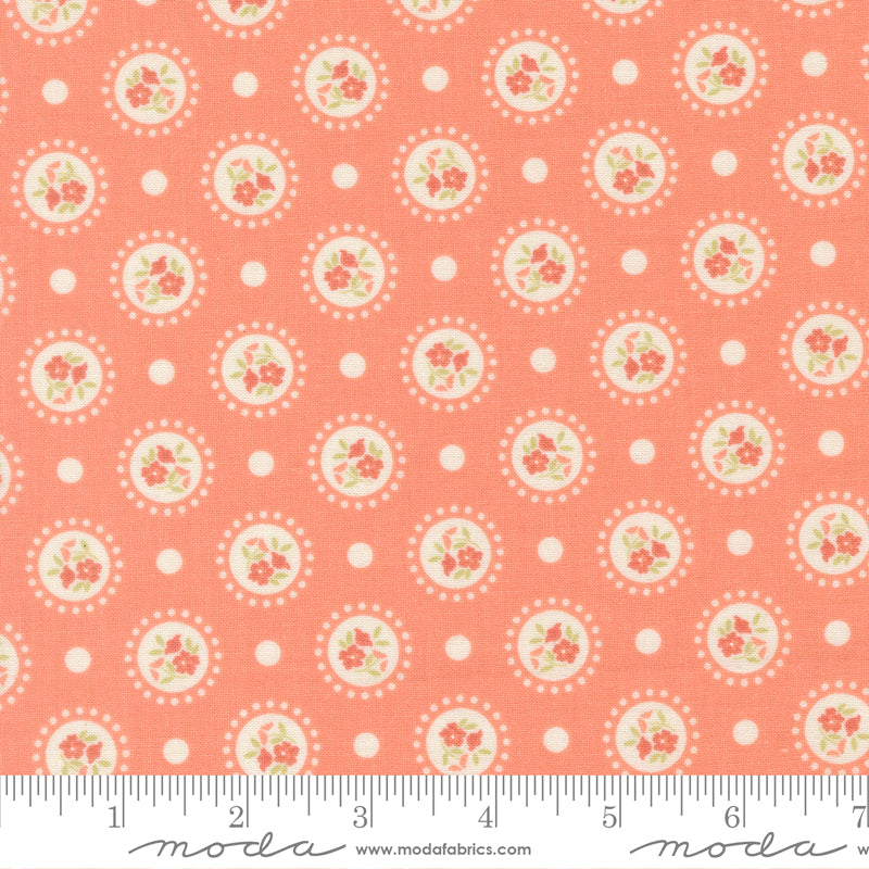 Sunbonnet - Dots in Coral
