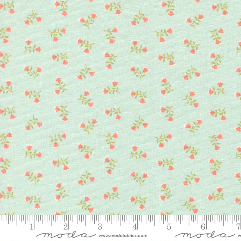 Sunbonnet - Ditsy in Pale Blue