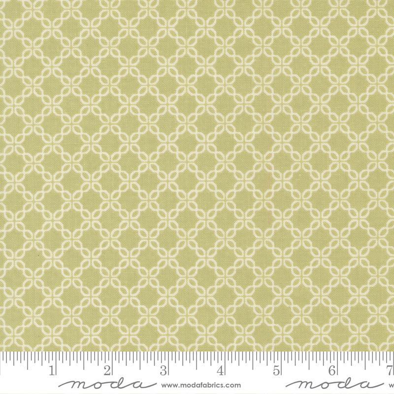 Sunbonnet - Lattice in Pear