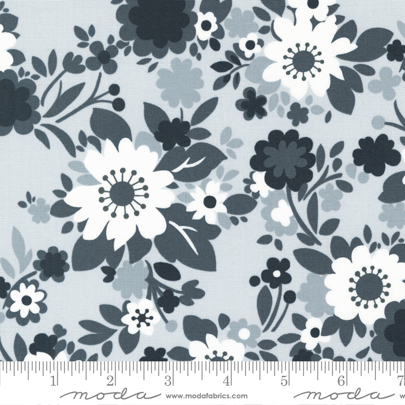 Concrete Jungle - Floral Cluster - Steel