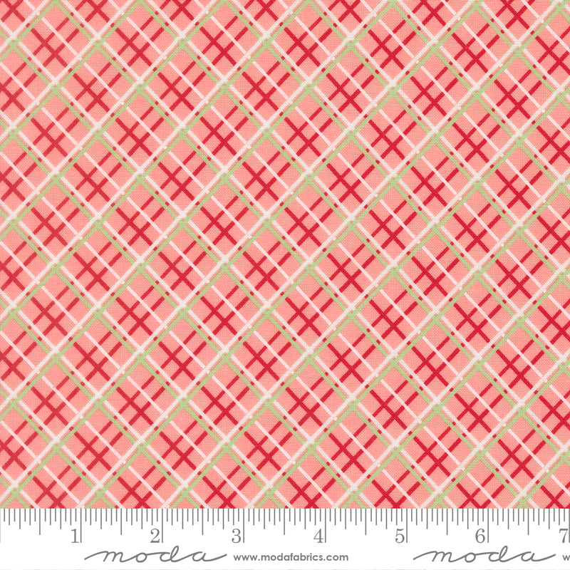 Merrily on High – Plaid – Pink