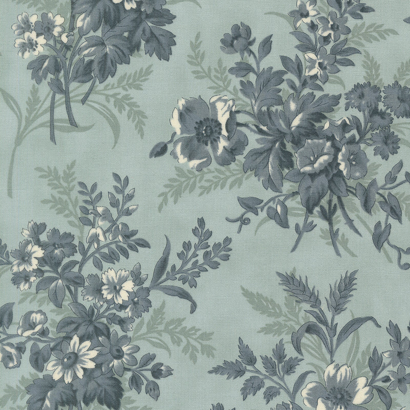 Breathtaking Blues – Garden Bouquet – Mist