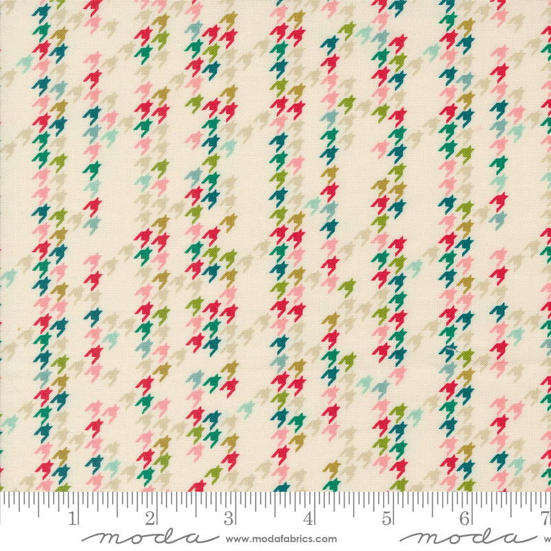 Cozy Wonderland - Houndstooth Party - Natural