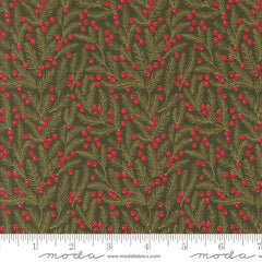 Berry & Pine - Pine Needles Evergreen