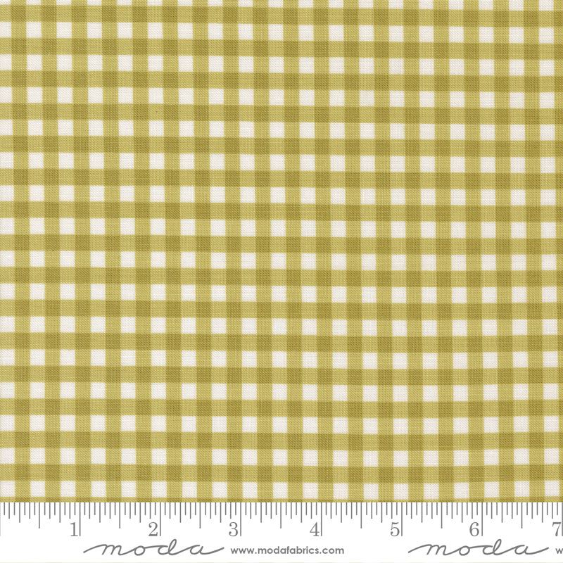 Lucky - Gingham - Grass