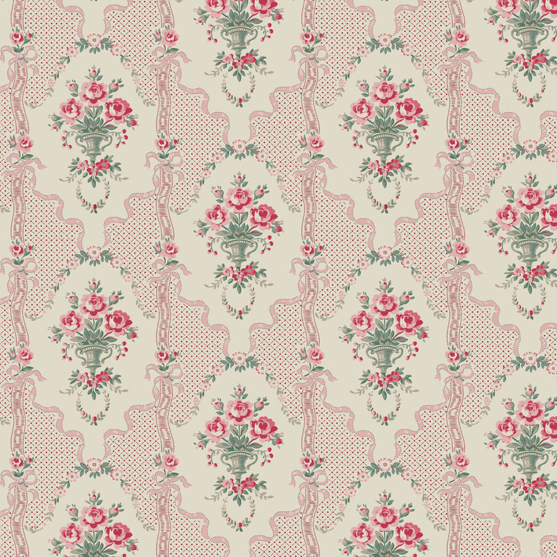 Constance Yvette 1 - DV7565