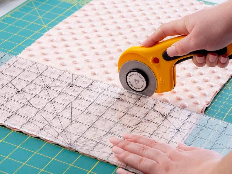 OLFA Ergonomic Rotary Cutter - 60mm