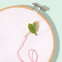 SOHMO Magnetic Needle Minder - Tropical Leaves