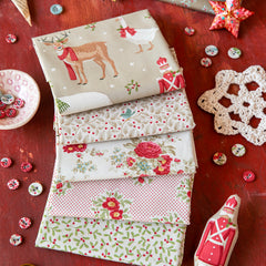 Tilda Merry Little Christmas Fat Quarter Bundle - Cream