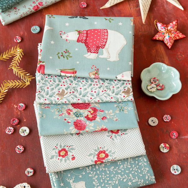 Tilda Merry Little Christmas Fat Quarter Bundle - Duck Egg