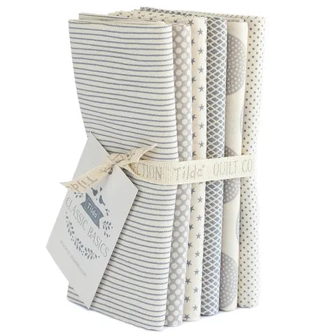 Tilda Basics Fat Quarter Bundle in Greys - 6 pieces