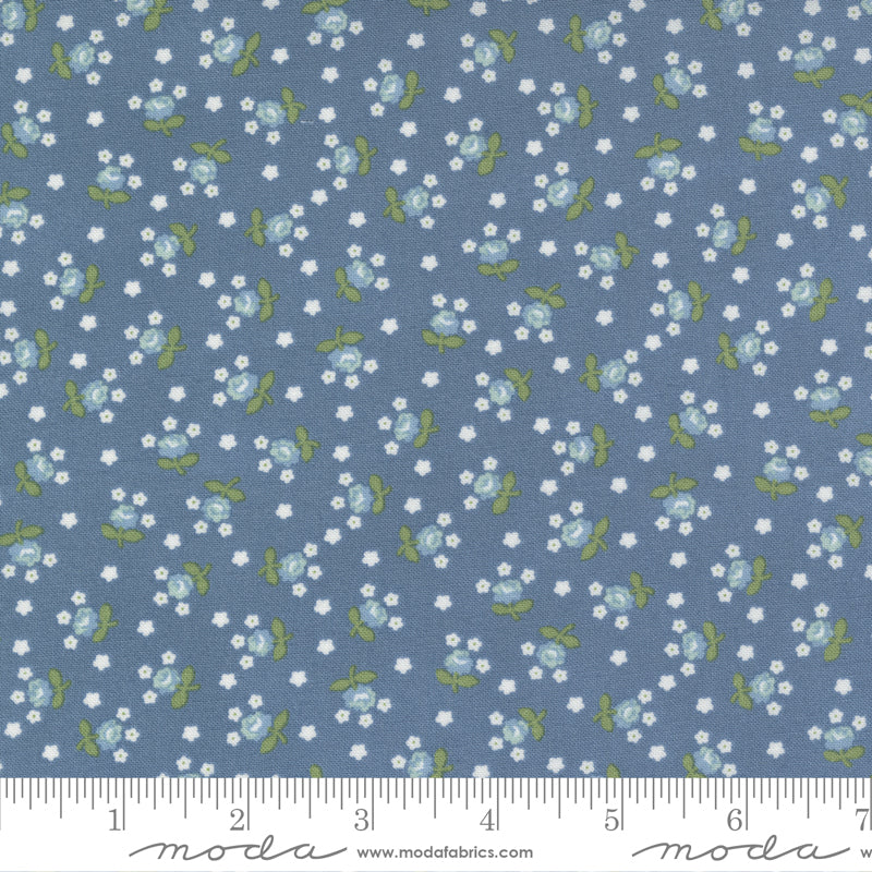 Nantucket Summer - Fairground Small Floral Lake Blue